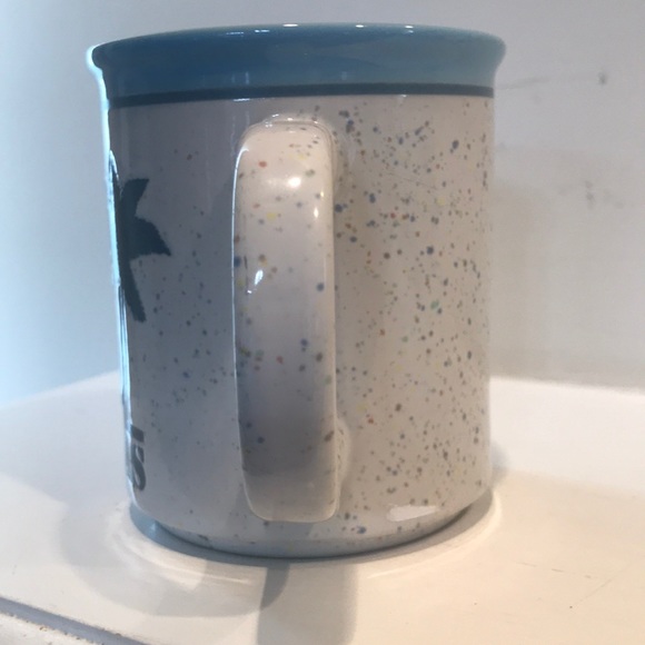 ♥️. 3/$15 Vintage Bahamas coffee/tea mug slight staining - Picture 2 of 8